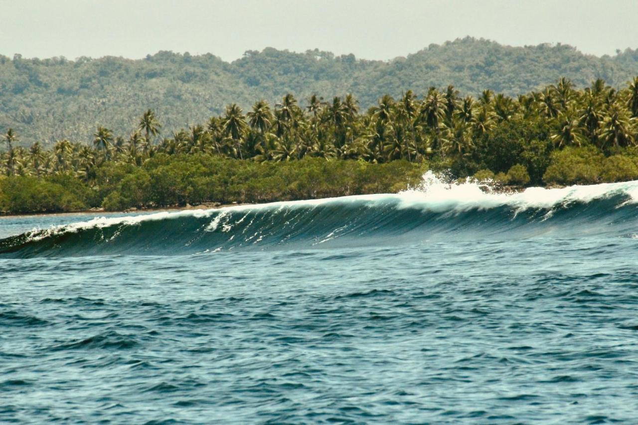 "Triangle Hut" Camp Fuego Siargao Hotel Catangnan ภายนอก รูปภาพ